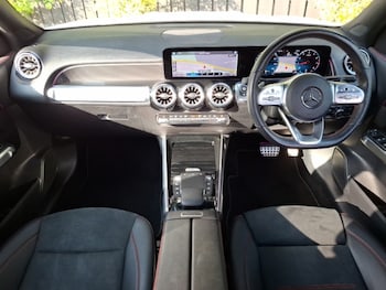 Used Mercedes-Benz GLB 2022 for sale - 76437517: Photo