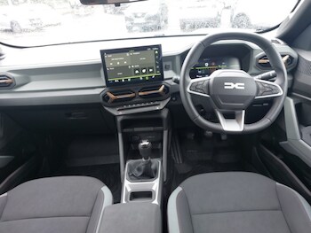 Used Dacia Duster 2025 for sale - 78872909: Photo