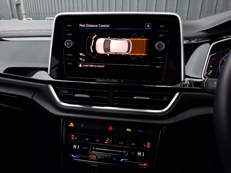 Used Volkswagen T-Roc 2024 for sale - 76770628: Photo 10