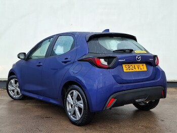 Used Mazda Mazda2 HYBRID 2024 for sale - 77347763: Photo
