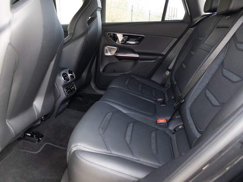 Used Mercedes-Benz GLC 2023 for sale - 76548215: Photo 6