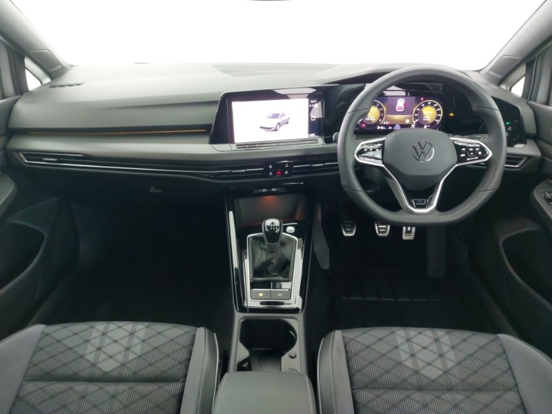 Used Volkswagen Golf 2024 for sale - 76506317: Photo 2