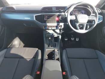 Used Audi Q3 2023 for sale - 78410546: Photo