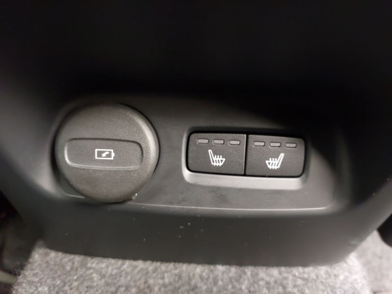 Used Volvo XC40 2024 for sale - 77252572: Photo 10