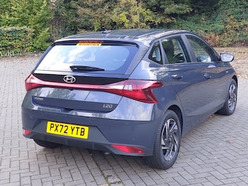 Used Hyundai i20 2022 for sale - 76885922: Photo
