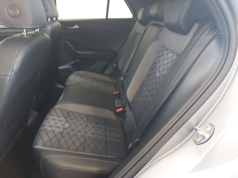 Used Volkswagen T-Roc 2023 for sale - 76335347: Photo 6