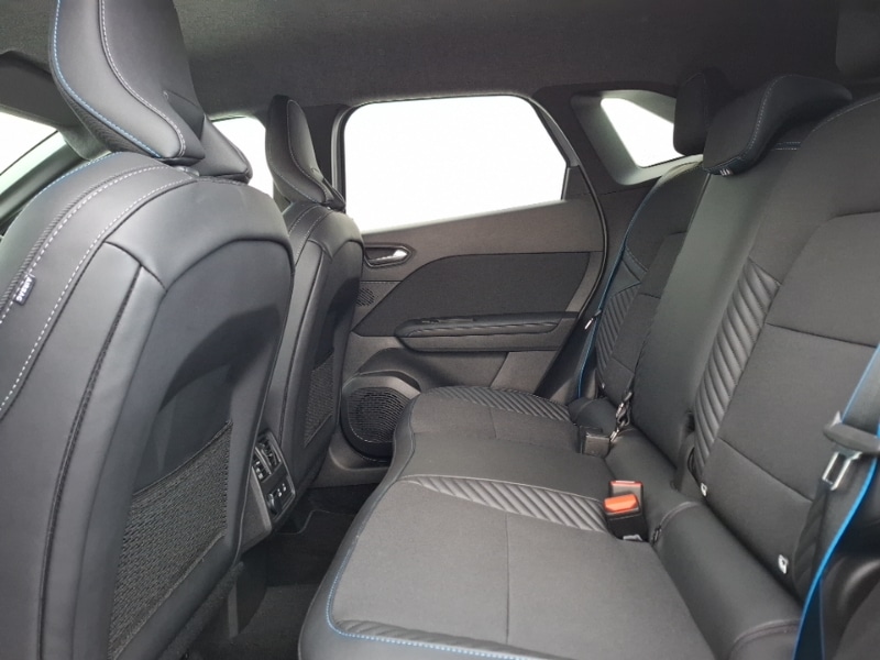 Used Renault Other 2024 for sale - 76952202: Photo 6