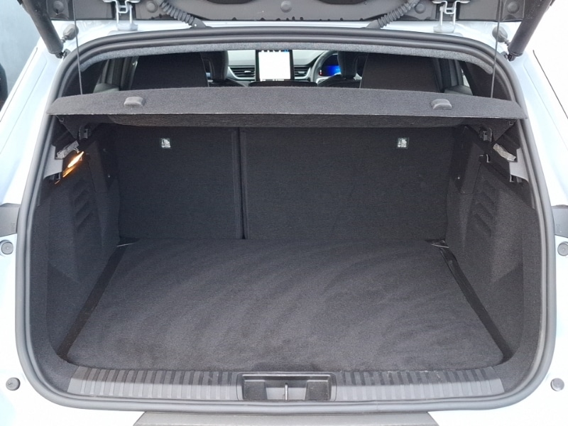 Used Renault Other 2024 for sale - 76952202: Photo 8