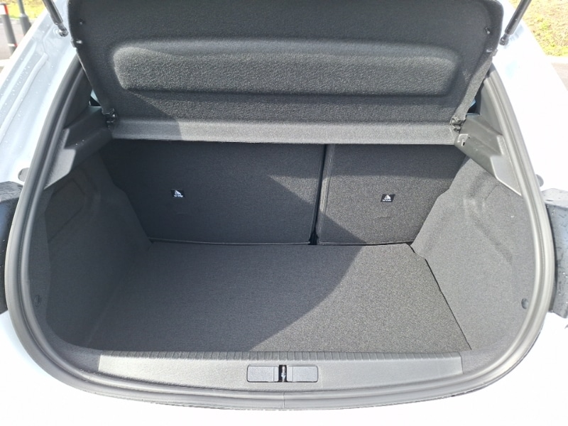 Used Peugeot 208 2025 for sale - 76483441: Photo 8