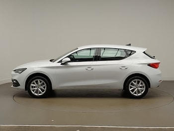 Used SEAT Leon 2025 for sale - 77544804: Photo