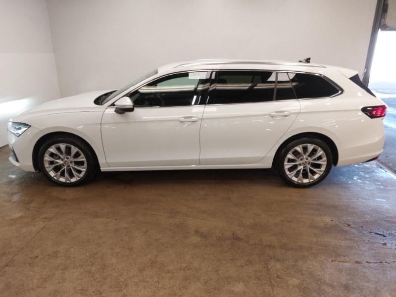 Used Skoda Superb 2024 for sale - 76182946: Photo 4
