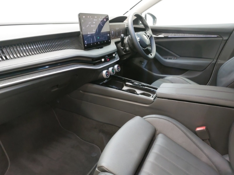 Used Skoda Superb 2024 for sale - 76182946: Photo 5