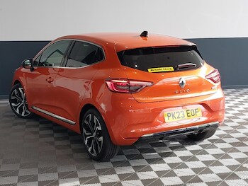 Used Renault Clio 2023 for sale - 78275043: Photo