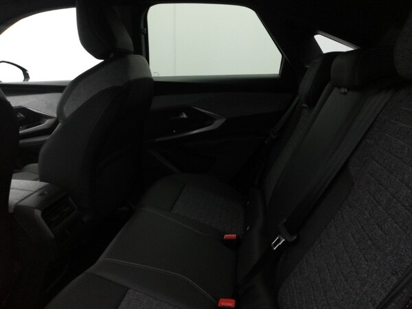 Used Peugeot 3008 2025 for sale - 76258810: Photo 6