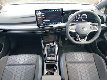 Used Volkswagen Golf 2025 for sale - 76894120: Photo