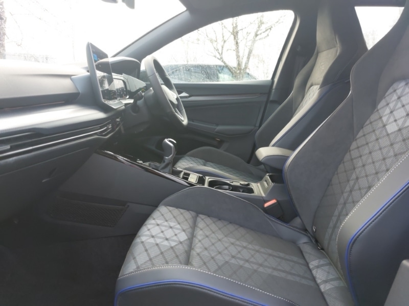 Used Volkswagen Golf 2025 for sale - 76894120: Photo 5