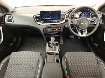 Used Kia Ceed 2025 for sale - 79100788: Photo