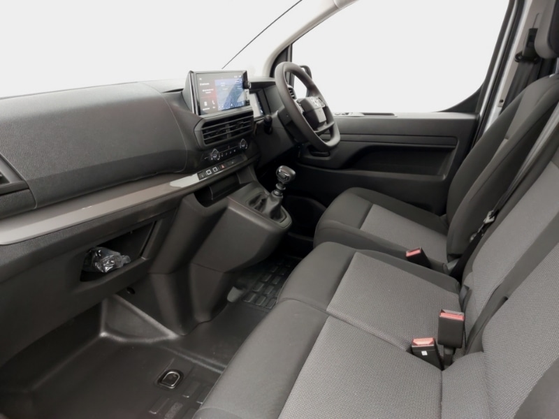 Used Vauxhall Vivaro 2024 for sale - 77228968: Photo 5