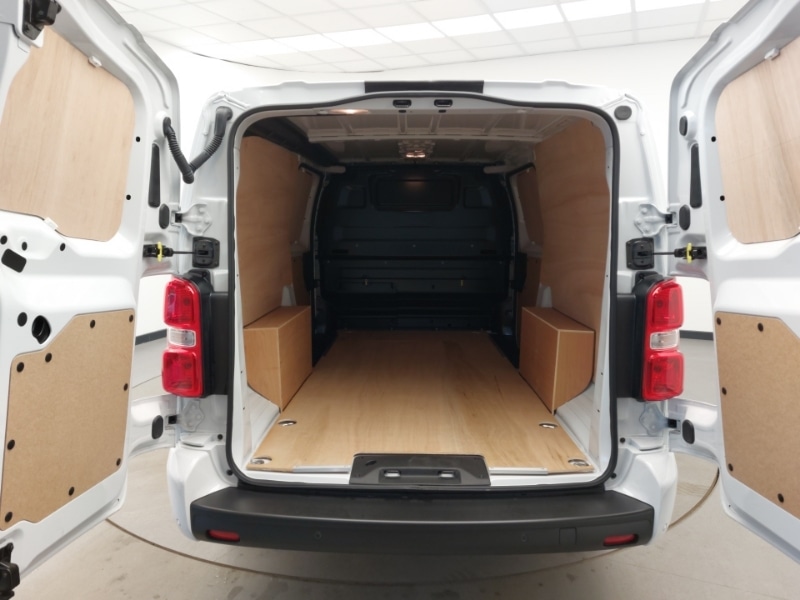 Used Vauxhall Vivaro 2024 for sale - 77228968: Photo 8