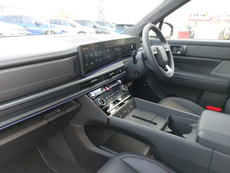 Used Hyundai Santa Fe 2025 for sale - 77405863: Photo 5