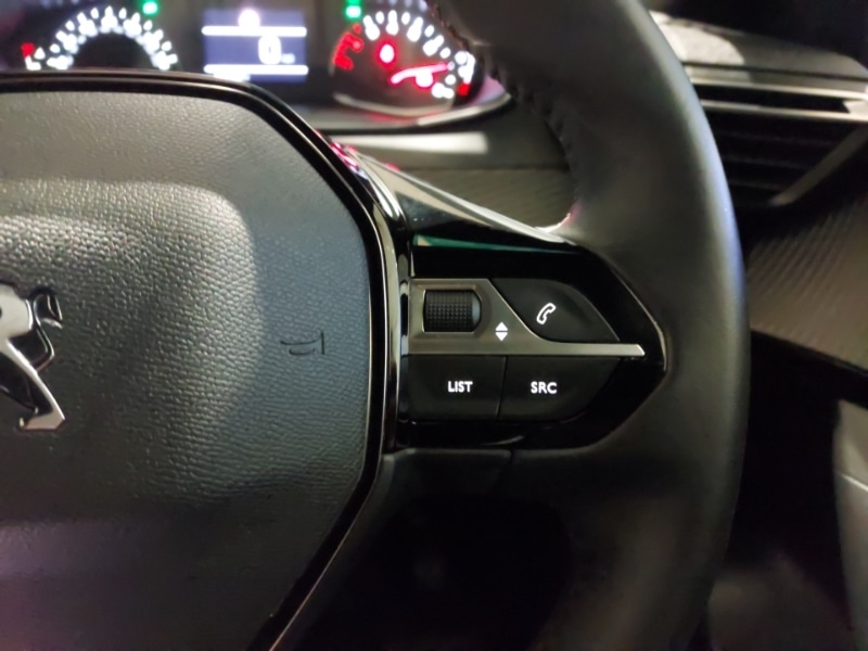 Used Peugeot 2008 2022 for sale - 77304727: Photo 11