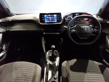 Used Peugeot 2008 2022 for sale - 77304727: Photo