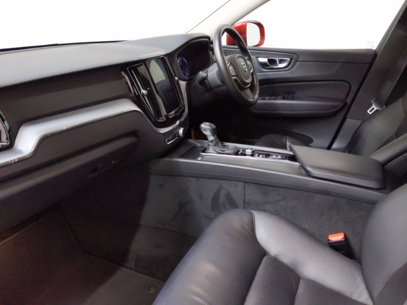 Used Volvo XC60 2020 for sale - 77660960: Photo 5