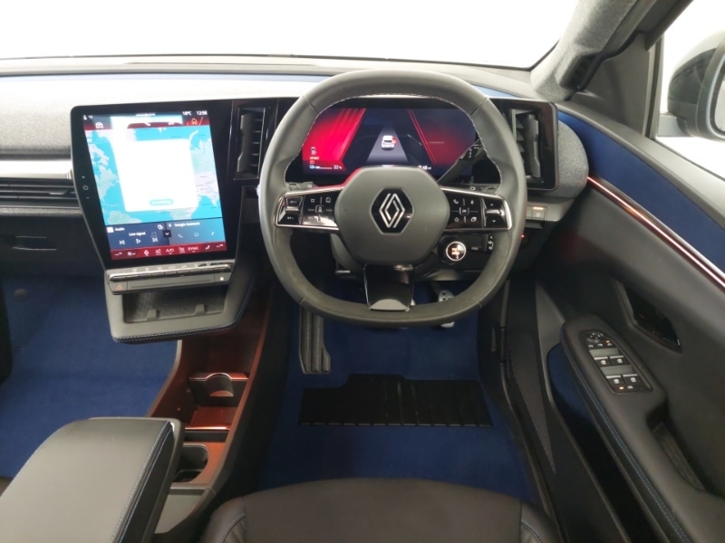 Used Renault Scenic E-Tech 2024 for sale - 76838923: Photo 7