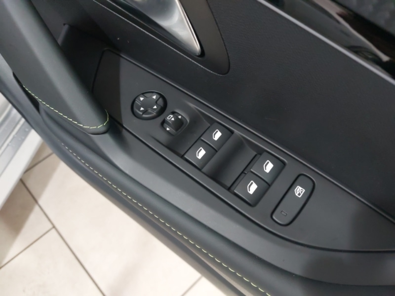 Used Peugeot 208 2025 for sale - 76483324: Photo 12