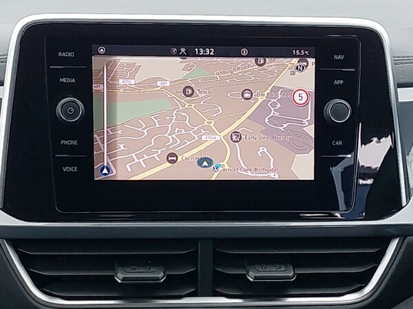 Used Volkswagen T-Roc 2024 for sale - 76258686: Photo 10