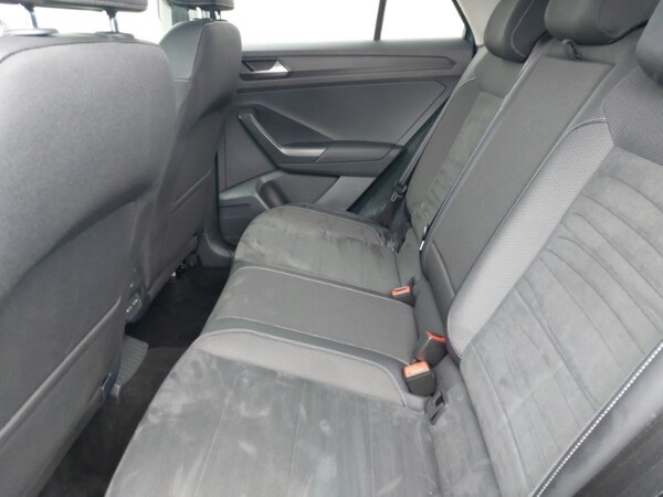 Used Volkswagen T-Roc 2024 for sale - 76258686: Photo 6