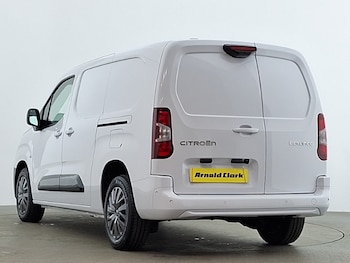 Used Citroen Berlingo 2024 for sale - 75557630: Photo