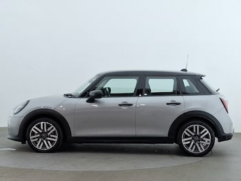 Used MINI Cooper 2025 for sale - 78817051: Photo