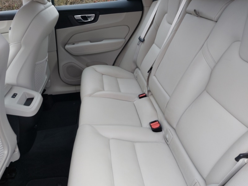 Used Volvo XC60 2022 for sale - 77874988: Photo 6