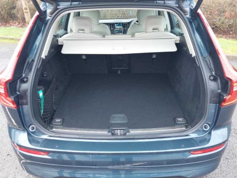 Used Volvo XC60 2022 for sale - 77874988: Photo 8