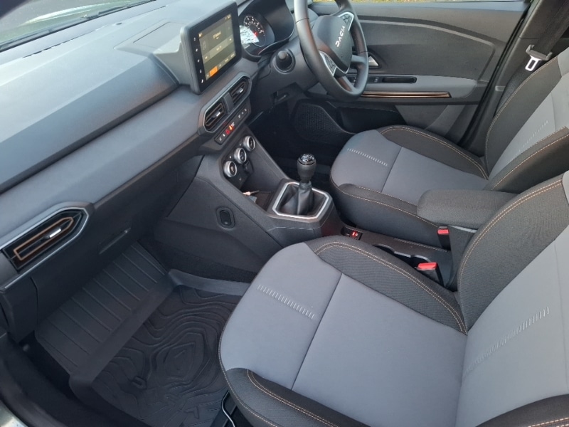 Used Dacia Sandero Stepway 2024 for sale - 76532658: Photo 5