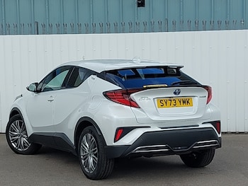 Used Toyota C-HR 2024 for sale - 78968261: Photo