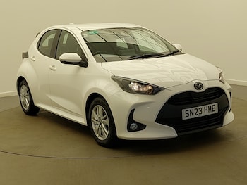 Mazda Mazda2 HYBRID feature image