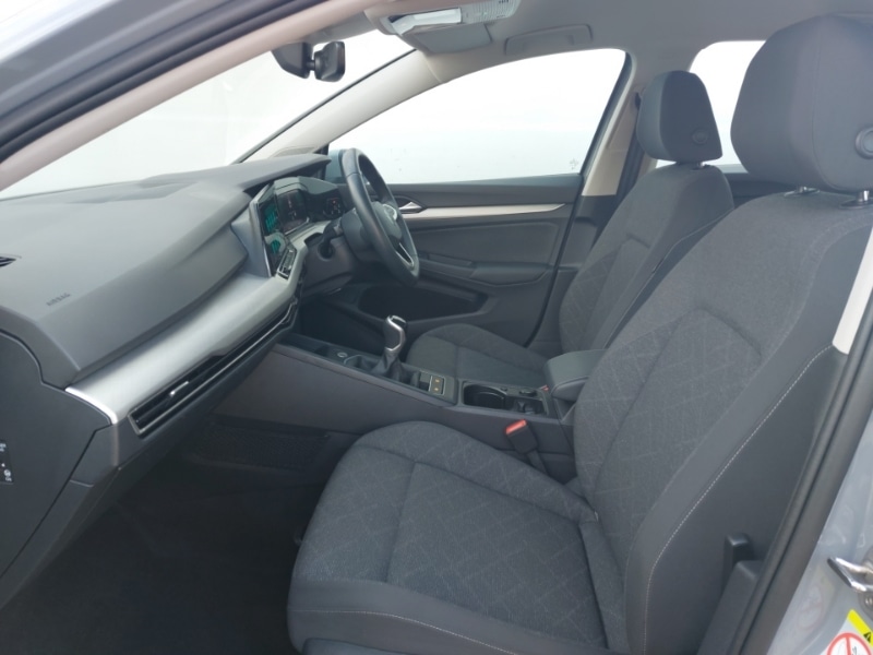 Used Volkswagen Golf 2023 for sale - 77797648: Photo 5