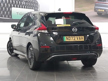 Used Nissan Leaf 2022 for sale - 78080128: Photo