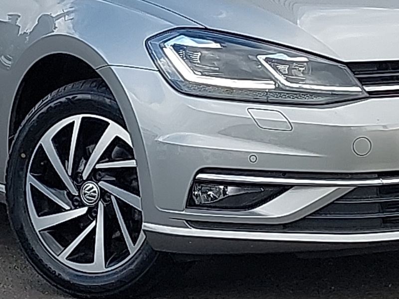 Used Volkswagen Golf 2019 for sale - 76379299: Photo 9