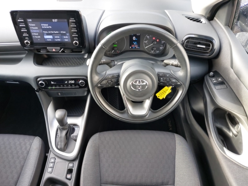Used Toyota Yaris 2022 for sale - 76921147: Photo 7