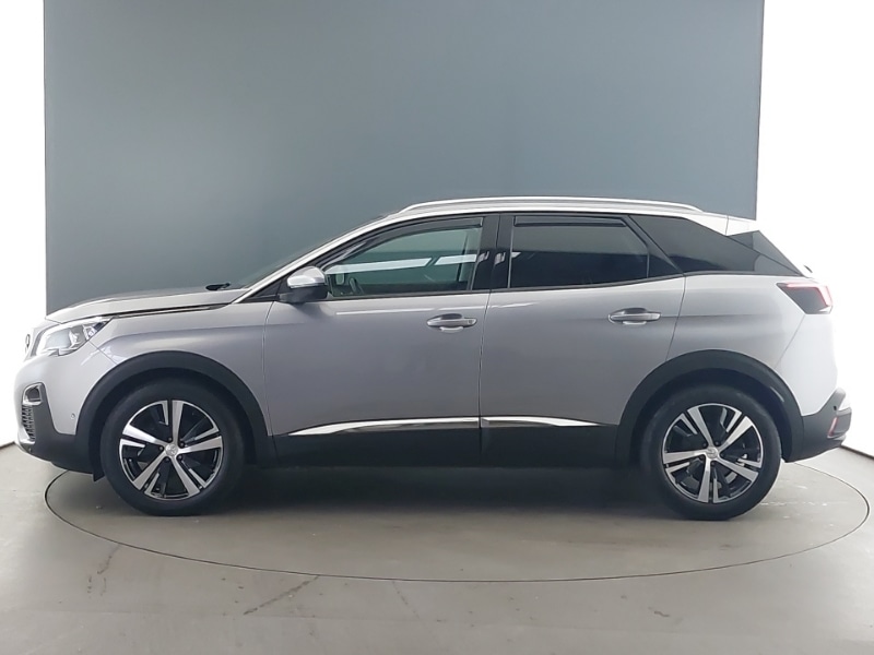 Used Peugeot 2008 2020 for sale - 76479348: Photo 4