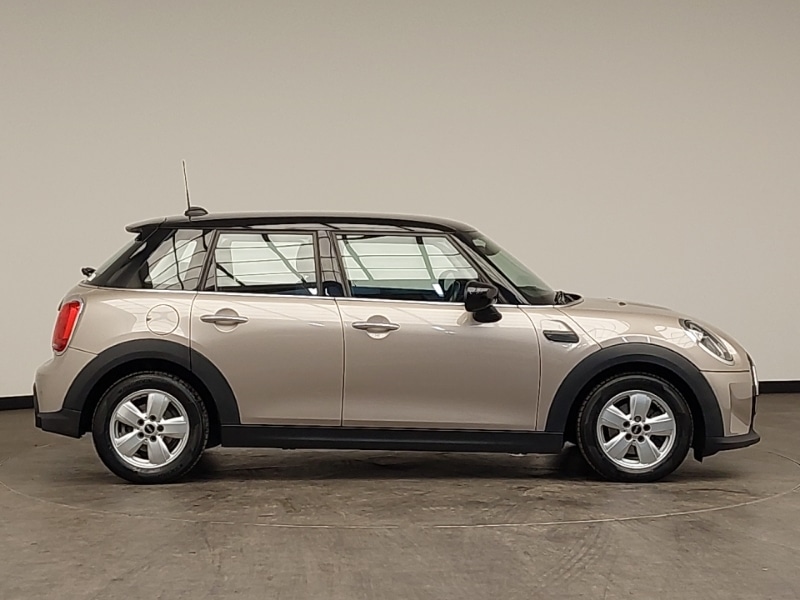 Used MINI Cooper 2021 for sale - 77955725: Photo 2