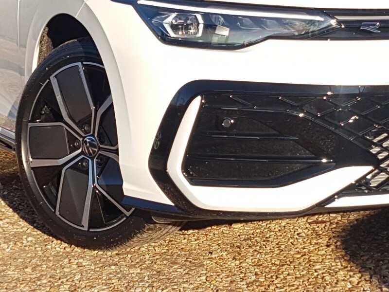 Used Volkswagen Golf 2025 for sale - 77817543: Photo 9