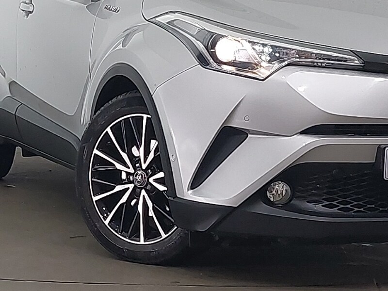Used Toyota C-HR 2020 for sale - 77677660: Photo 9