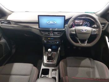 Used Ford Focus 2022 for sale - 77670045: Photo