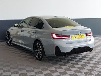 Used BMW 3 Series 2025 for sale - 78547622: Photo