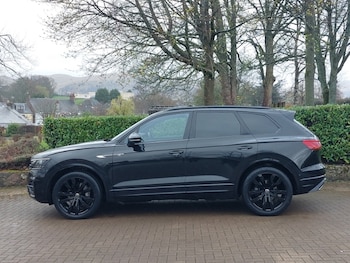 Used Volkswagen Touareg 2023 for sale - 78547596: Photo
