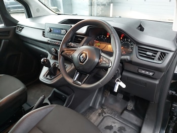 Used Renault Kangoo 2024 for sale - 77229048: Photo